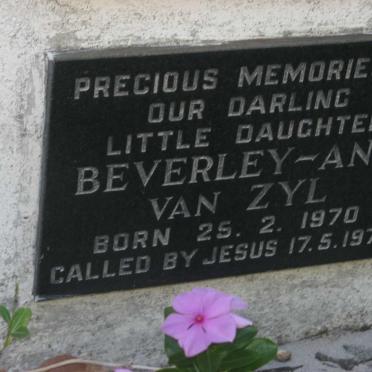 ZYL Beverley-Ann, van 1970-1975