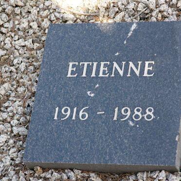 ? Etienne 1916-1988