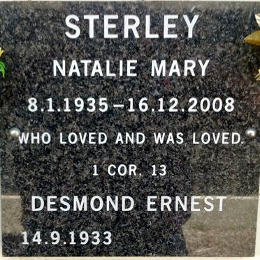 STERLEY Desmond Ernest 1933- &amp; Natalie Mary 1935-2008