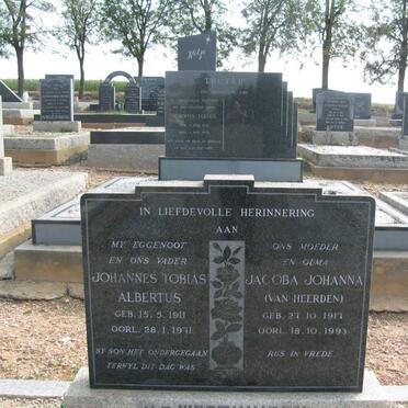 WESTHUIZEN Johannes Tobias Albertus, van der 1911-1971 &amp; Jacoba Johanna VAN HEERDEN 1917-1993