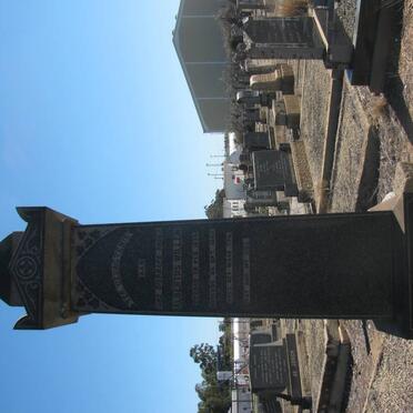 BASSON Albertus Willem 1874-1946 &amp; Anna Catharina VAN HEERDEN 1943 