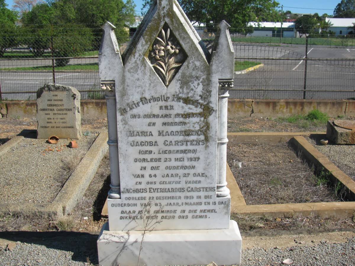 CARSTENS Jacobus Everhardus -1951 &amp; Maria Magdalena Jacoba LIEBENBERG -1937