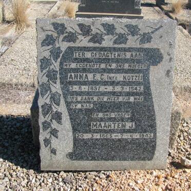 ? Maarten J. 1865-1945 &amp; Anna E.C. KOTZE 1857-1942