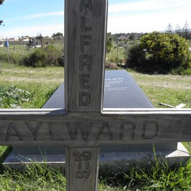 A - Surnames :: Vanne - A