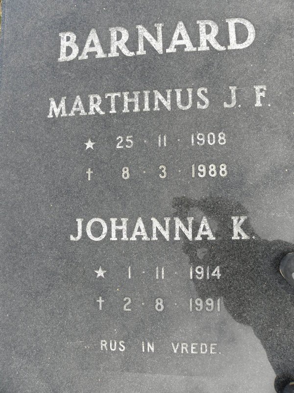 BARNARD Marthinus J.F. 1908-1988 &amp; Johanna K. 1914-1991