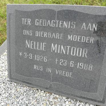 MINTOOR Nellie 1926-1988