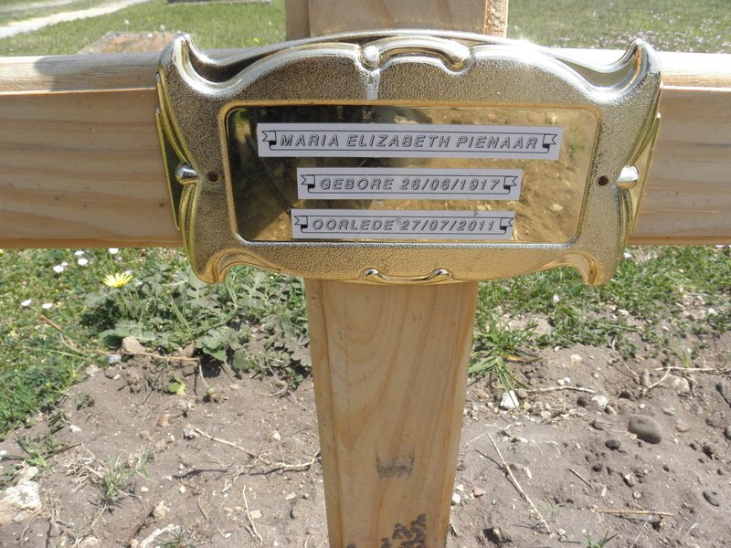 PIENAAR Maria Elizabeth 1917-2011