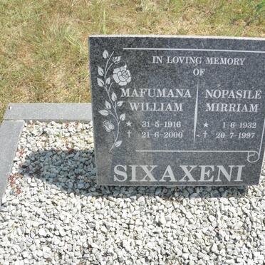 SIXAXENI Mafumana William 1916-2000 &amp; Nopasile Mirriam 1932-1997                                