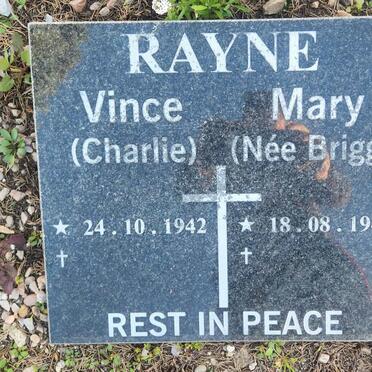 RAYNE Vince 1942-  & Mary BRIGGS 1944-