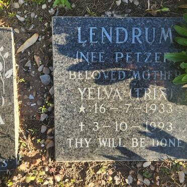 LENDRUM Yelva nee PETZER 1933-1993