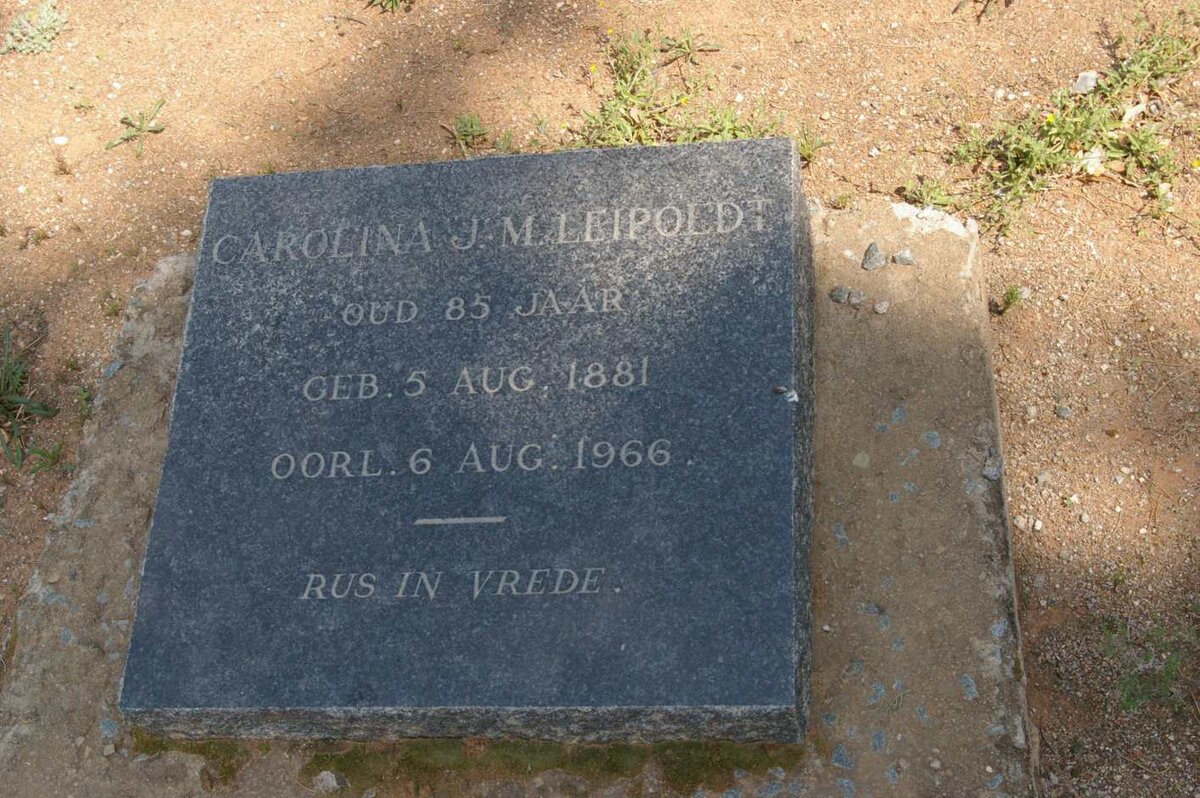 LEIPOLDT Carolina J.M. 1881-1966