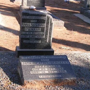 PIENAAR Anna Susanna 1872-1956 :: BERGEEST Jata  nee PIENAAR  1869-1956