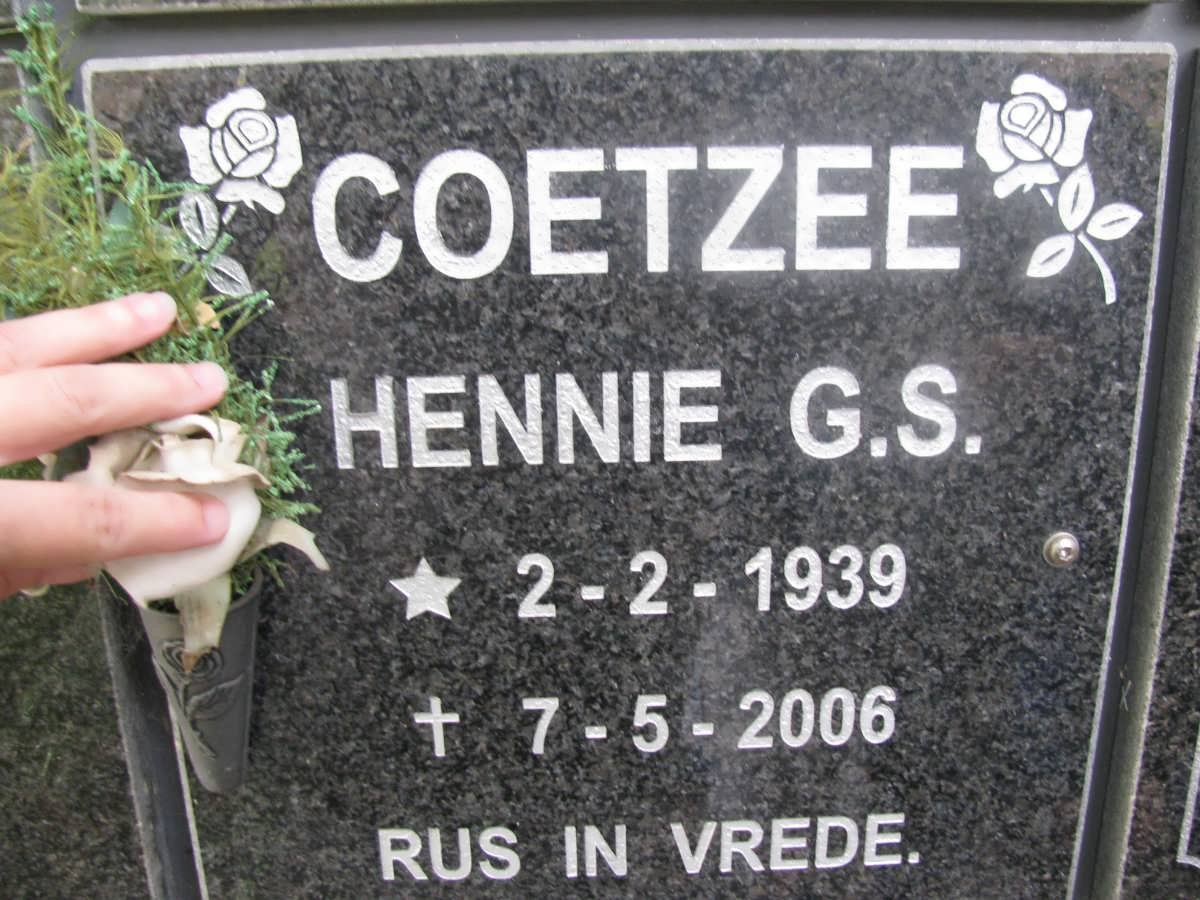 COETZEE Hennie G.S. 1939-2006