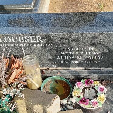 LOUBSER Alida M. 1938-2021