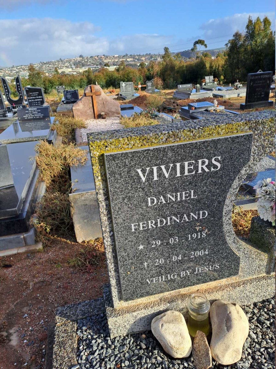 VIVIERS Daniel Ferdinand 1918-2004