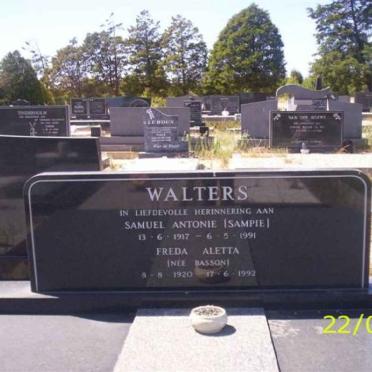 WALTERS Samuel Antonie 1917-1991 &amp; Freda Aletta BASSON 1920-1992