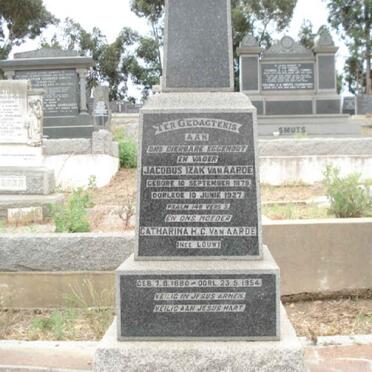 AARDE Jacobus Izak,  1879-1927 &amp; Catharina H.C. LOUW 1880-1954