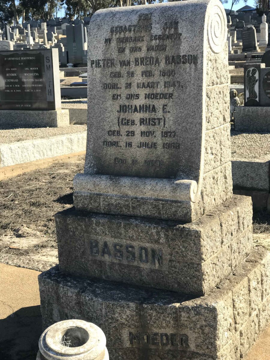 BASSON Pieter van Breda 1880-1947 & Johanna E. RUST 1877-196?