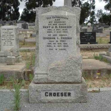 CROESER Gert J.H. 1849-1933 &amp; Hendrina L. DE VOS 1851-1943