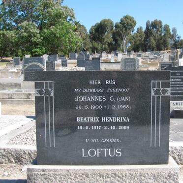 LOFTUS Johannes G. 1900-1968 &amp; Beatrix Hendrina 1917-2009