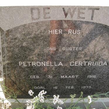 WET Petronella Gertruida, de 1916-1975