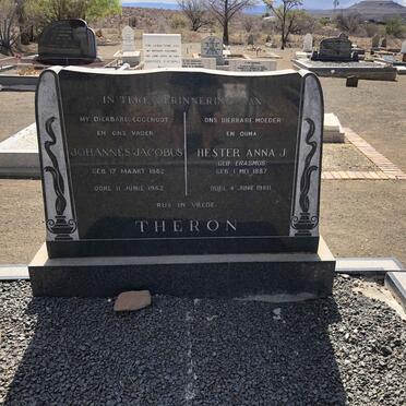 THERON Johannes Jacobus 1882-1962 &amp; Hester Anna ERASMUS 1887-1980