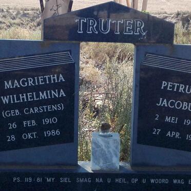 TRUTER Petrus Jacoba 1903-1939 & Magrietha Wilhelmina CARSTENS 1910-1986