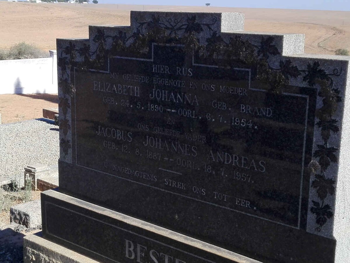 BESTER Jacobus Johannes Andreas 1887-1957 & Elizabeth Johanna BRAND 1890-1954