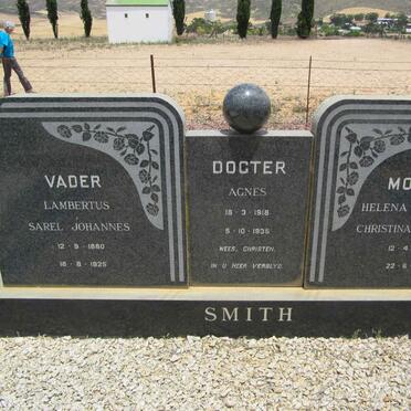 SMITH Lambertus Sarel Johannes 1880-1925 &amp; Helena Berendina Christina HANEKOM 1884-1968 :: SMITH Agnes 1918-1935