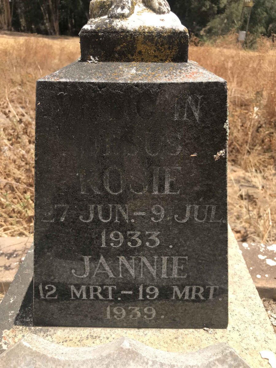 MOSTERT Rosie 1933-1933 :: MOSTERT Jannie 1939-1939