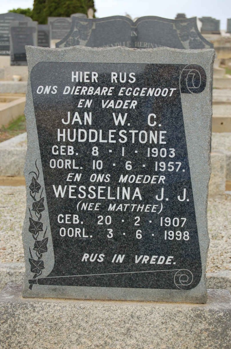 HUDDLESTONE Jan W.C. 1903-1957 &amp; Wesselina J.J. MATTHEE 1907-1998