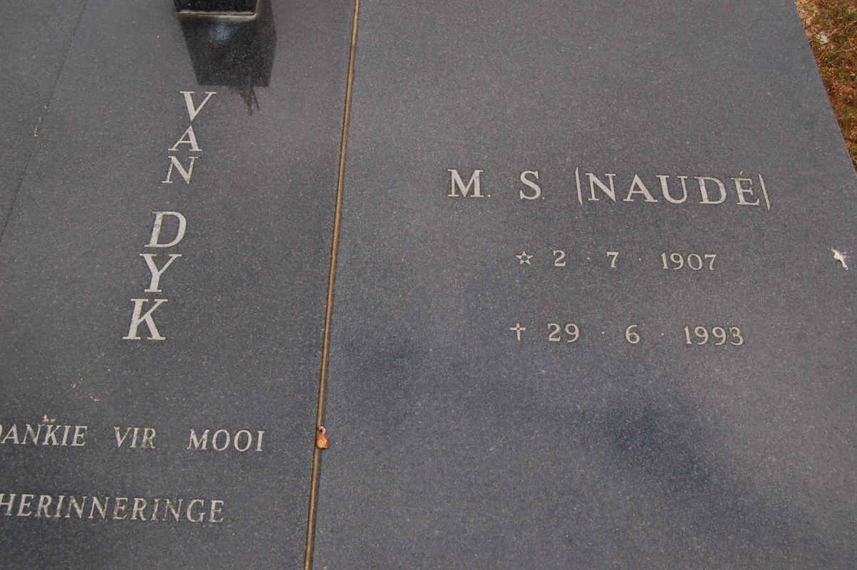 DYK M.S., van nee NAUDE 1907-1993