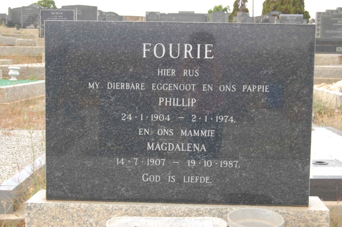FOURIE Phillip 1904-1974 &amp; Magdalena 1907-1987