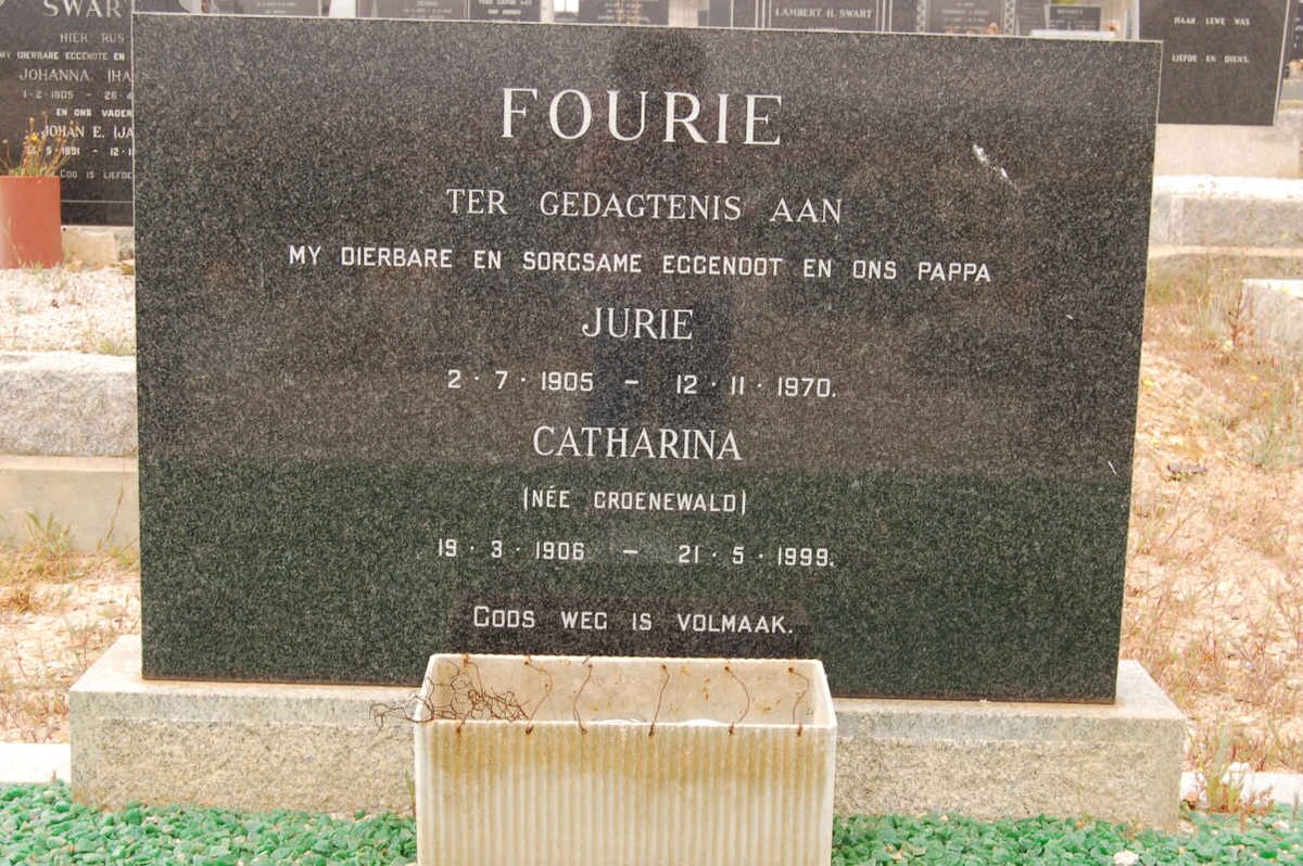 FOURIE Jurie 1905-1970 &amp; Catharina GROENEWALD 1906-1999