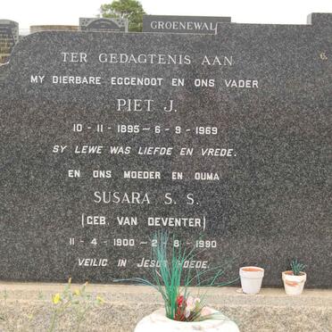 GROENEWALD Piet J. 1895-1969 &amp; Susara S.S. VAN DEVENTER 1900-1990