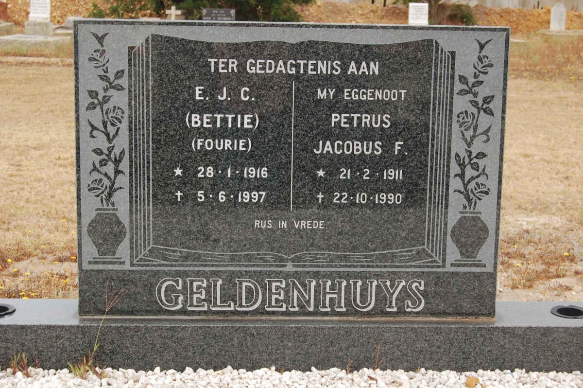 GELDENHUYS Petrus Jacobus F. 1911-1990 &amp; E.J.C. FOURIE 1916-1997