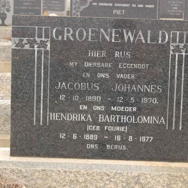 GROENEWALD Jacobus Johannes 1890-1970 &amp; Hendrika Bartholomina FOURIE 1889-1977