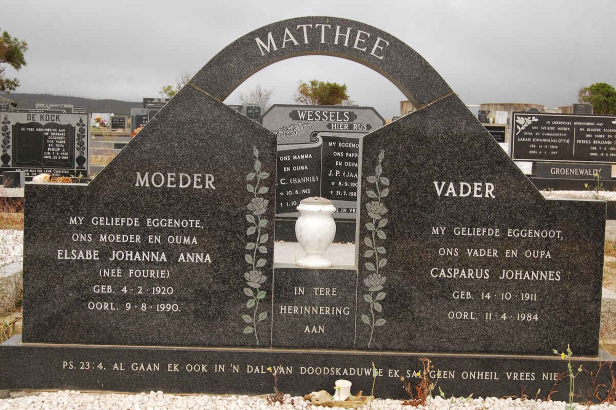 MATTHEE Casparus Johannes 1911-1984 &amp; Elsabe Johanna Anna FOURIE 1920-1990
