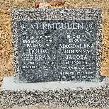 VERMEULEN Douw Gerbrand 1931-2010 &amp; Magdalena Johanna Jacoba VAN DER MERWE 1932-2022