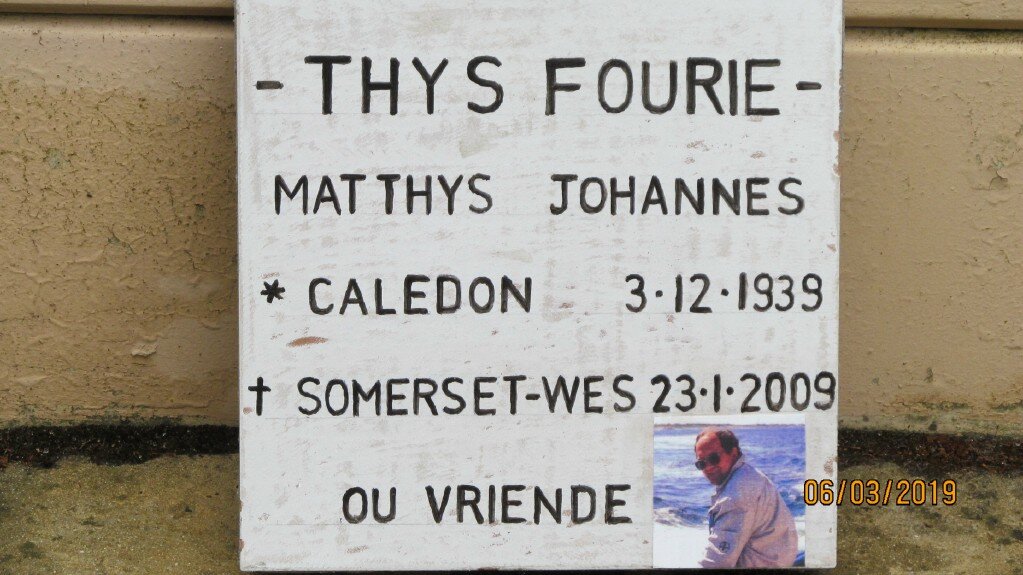 FOURIE Matthys Johannes 1939-2009