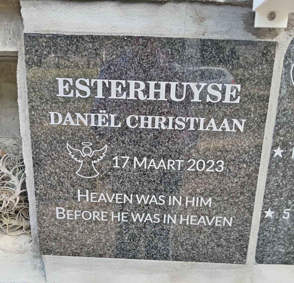 ESTERHUYSE Daniel Christiaan -2023