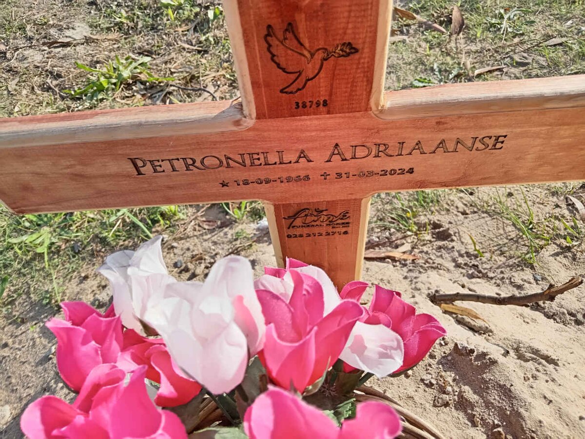 ADRIAANSE Petronella 1966-2024