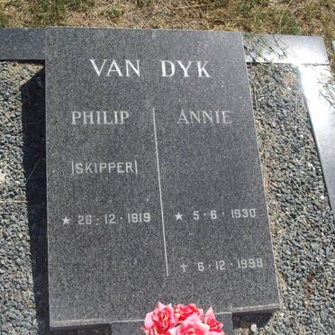 DYK Philip, van 1919-  &amp; Annie 1930-1998