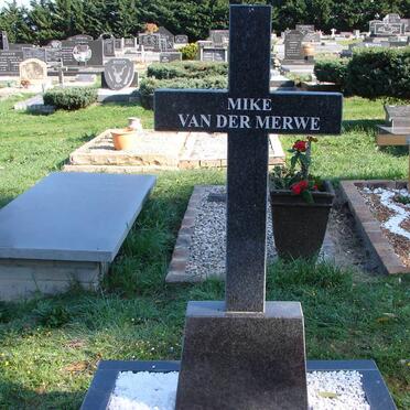 MERWE Mike, van der 1964-2011