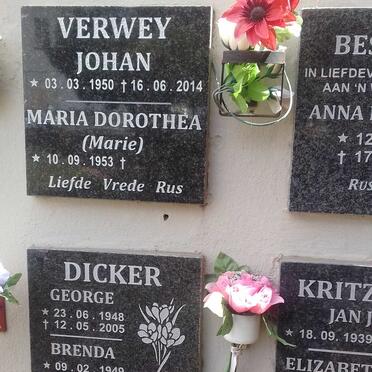 DICKER George 1948-2005 &amp; Brenda 1949-