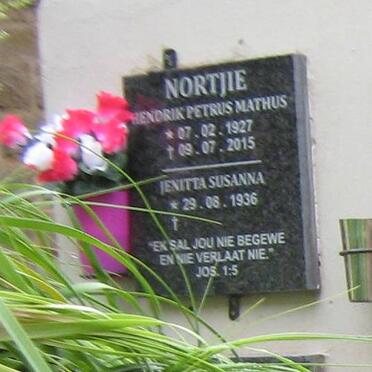 NORTJIE Hendrik Petrus Mathus 1927-2015 &amp; Jenitta Susanna 1936-