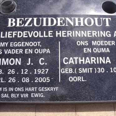 BEZUIDENHOUT Simon J.C. 1927-2005 &amp; Catherine J.M. SMIT 1930-