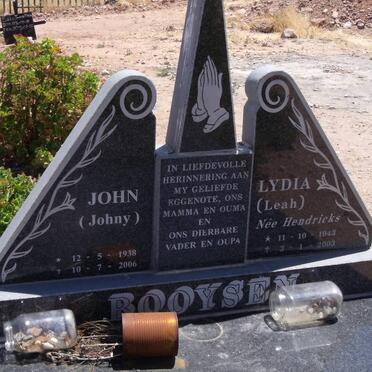 BOOYSEN John 1938-2006 &amp; Lydia HENDRIKS 1943-2003