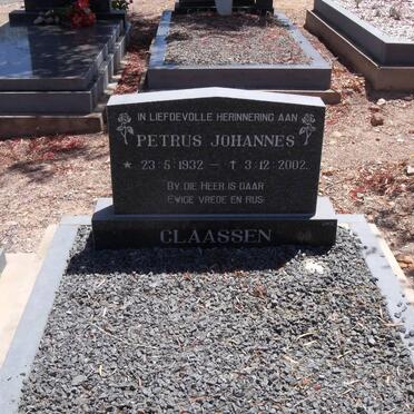 CLAASSEN Petrus Johannes 1932-2002 &amp; Marjorie Mona 1936-2002