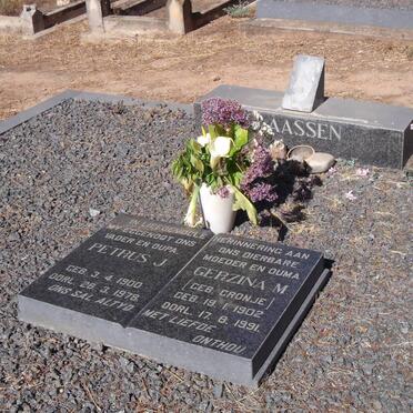 CLAASSEN Petrus J. 1900-1978 &amp; Gerzina M. CRONJE 1902-1991